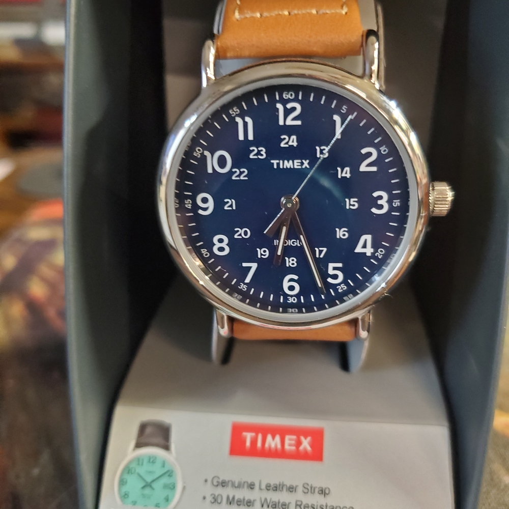 Timex Weekender 40MM Mens Brown Strap Watch-Tw2r42500jt, NEW In Box!! - Picture 4 of 8
